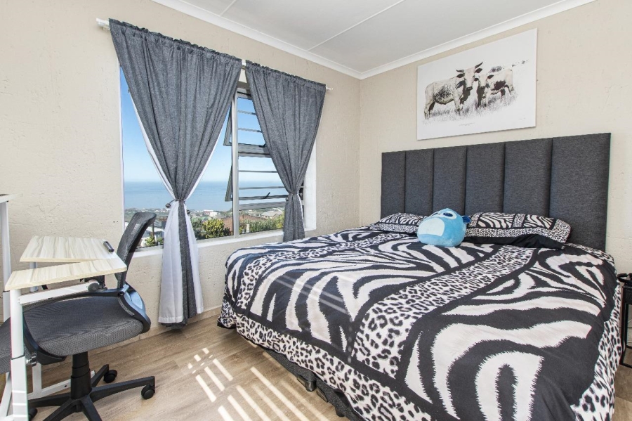 To Let 3 Bedroom Property for Rent in Dana Bay Western Cape
